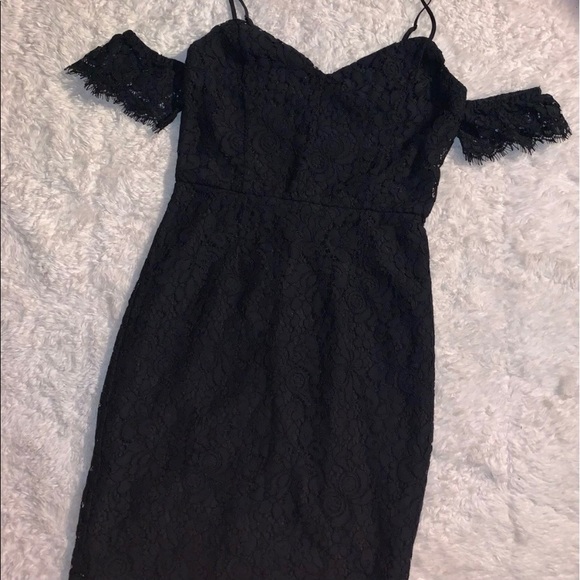 NWOT Dynamite Lace Off the Shoulder Sweetheart Bustier Dress in Black - Picture 1 of 2